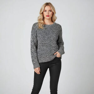 No Boundaries Small (3/5) Black And Grey Heathered Long Sleeve Sweater